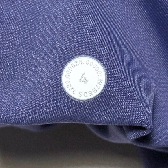 Lululemon Invigorate High-Rise Short 10" in Midnight Orchid - Picture 7 of 7